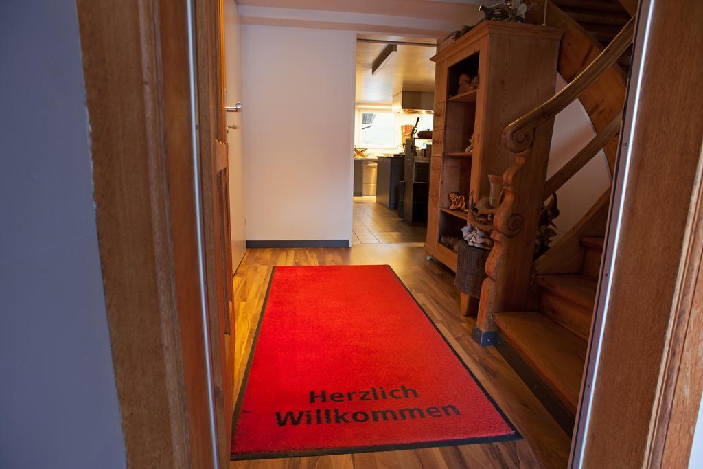 B&B Haus Zur Krone Oberriet ภายนอก รูปภาพ