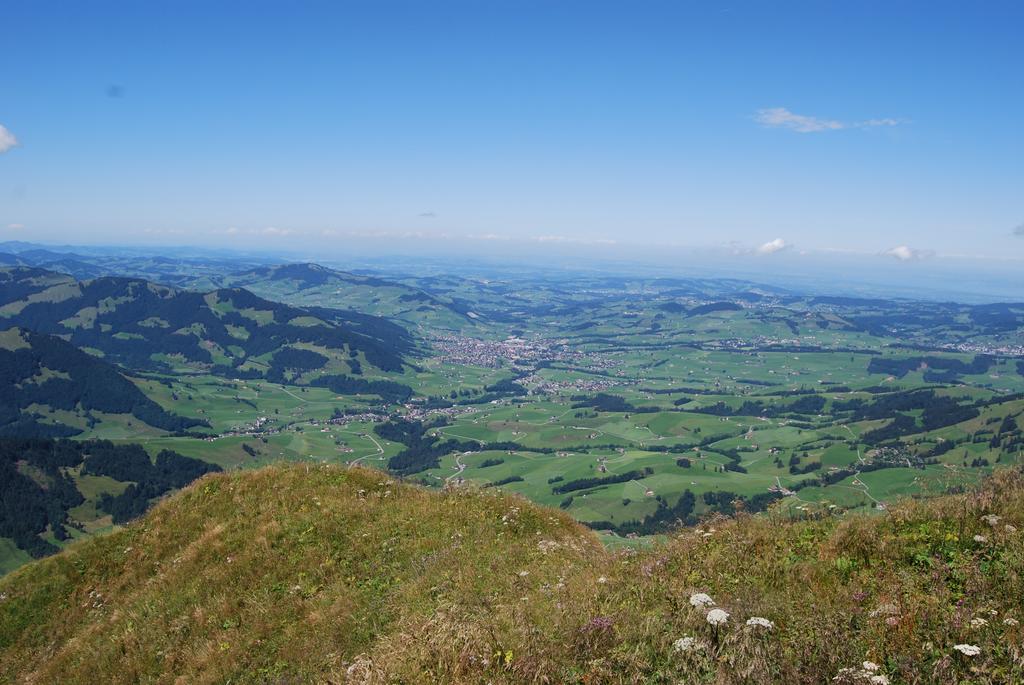 B&B Haus Zur Krone Oberriet ภายนอก รูปภาพ