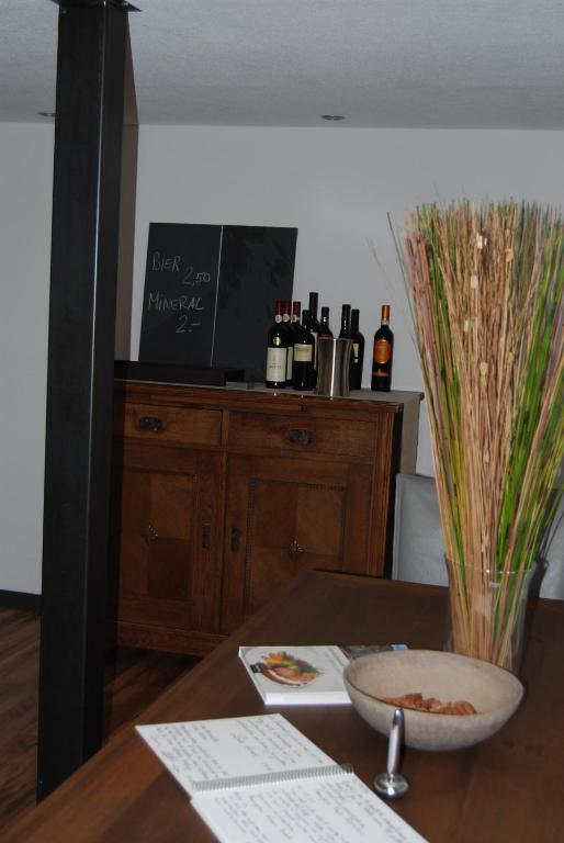 B&B Haus Zur Krone Oberriet ภายนอก รูปภาพ